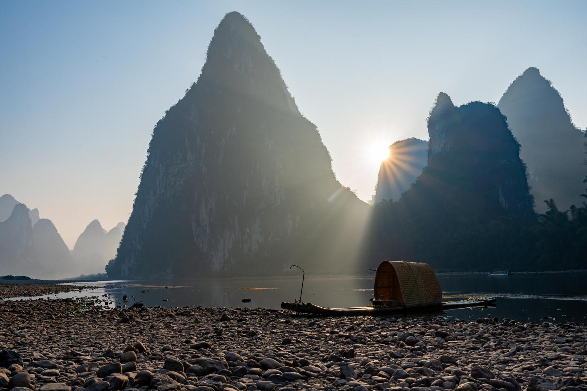 Leisure Courtyard Hotel Yangshuo-Free Shuttle Bus To Yangshuo Station Stay 2 Nights One Way Εξωτερικό φωτογραφία